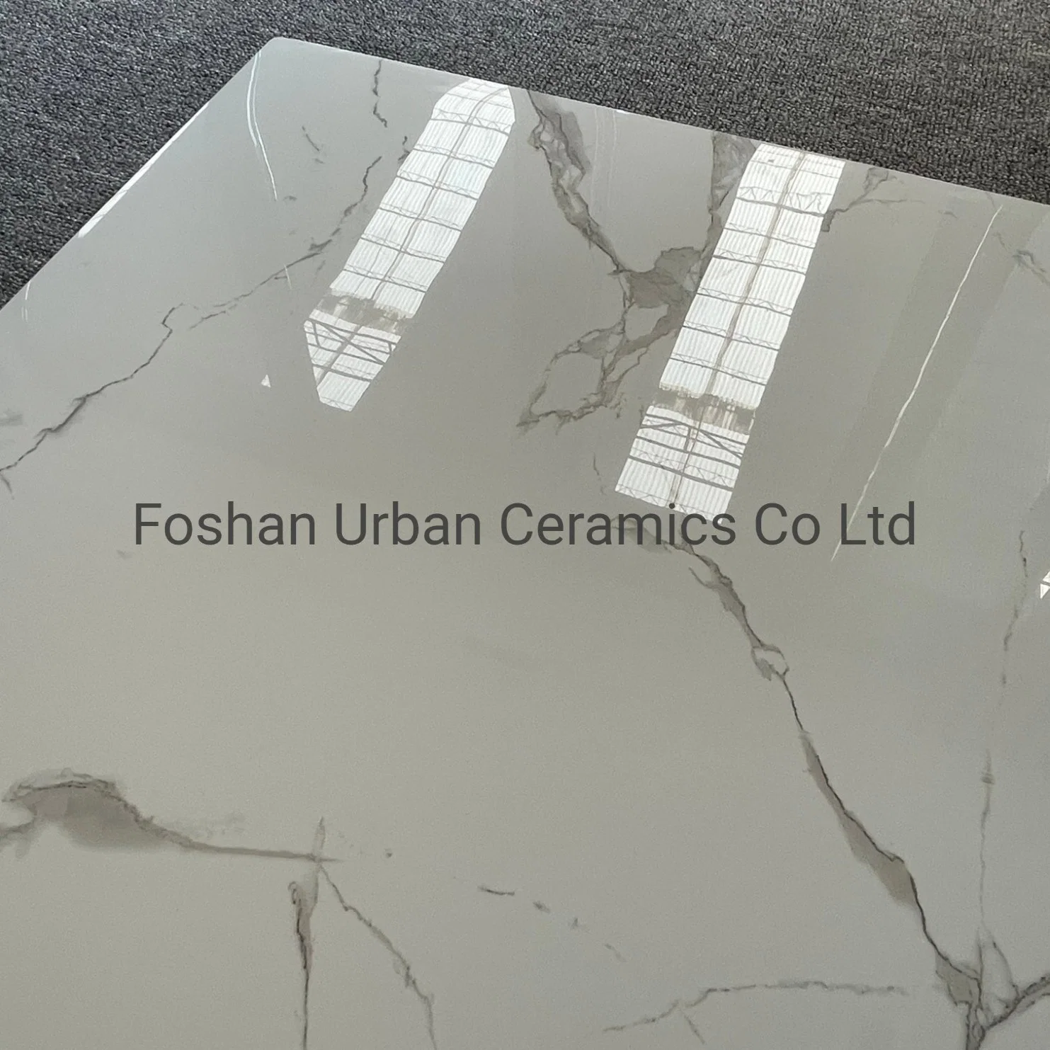 600x600mm Foshan populaire vente chaude vitrage vitrifiés poli un sol en marbre complet du corps en porcelaine Wall Tile