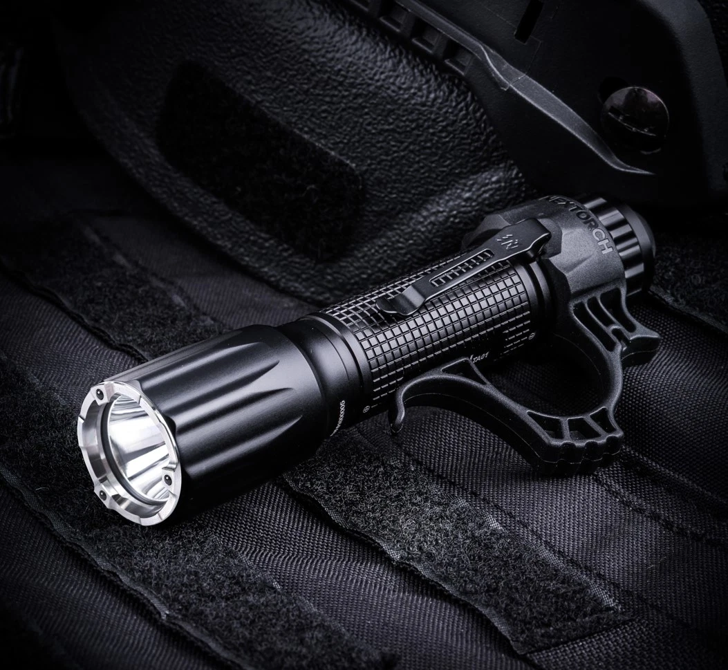 Tactical Super Bright Flashlight Police Light LED Flashlights Tactical Nextorch Ta30 18650 Portable Military Torch