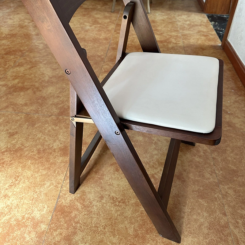 Vente en gros chaises en bois haute qualité pliage de salle à manger en bois mariage Chaises