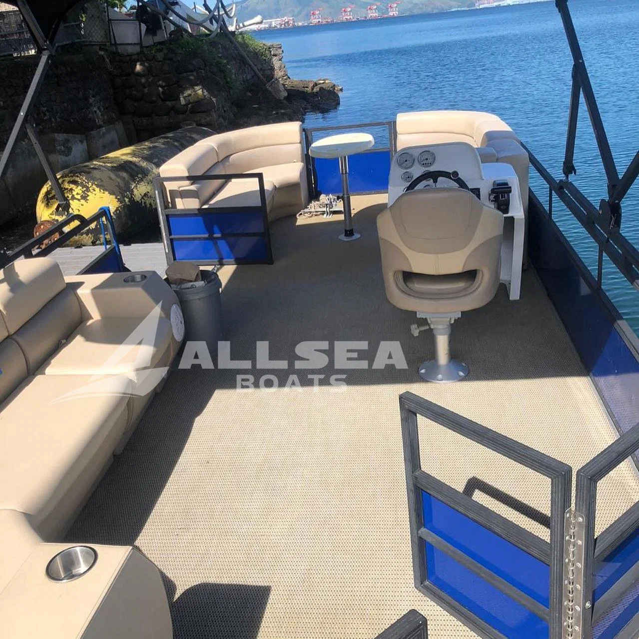 Los Estados Unidos 8.2m/27ft totalmente personalizado de Aluminio serie Deporte barato Pontoon Boat para la venta