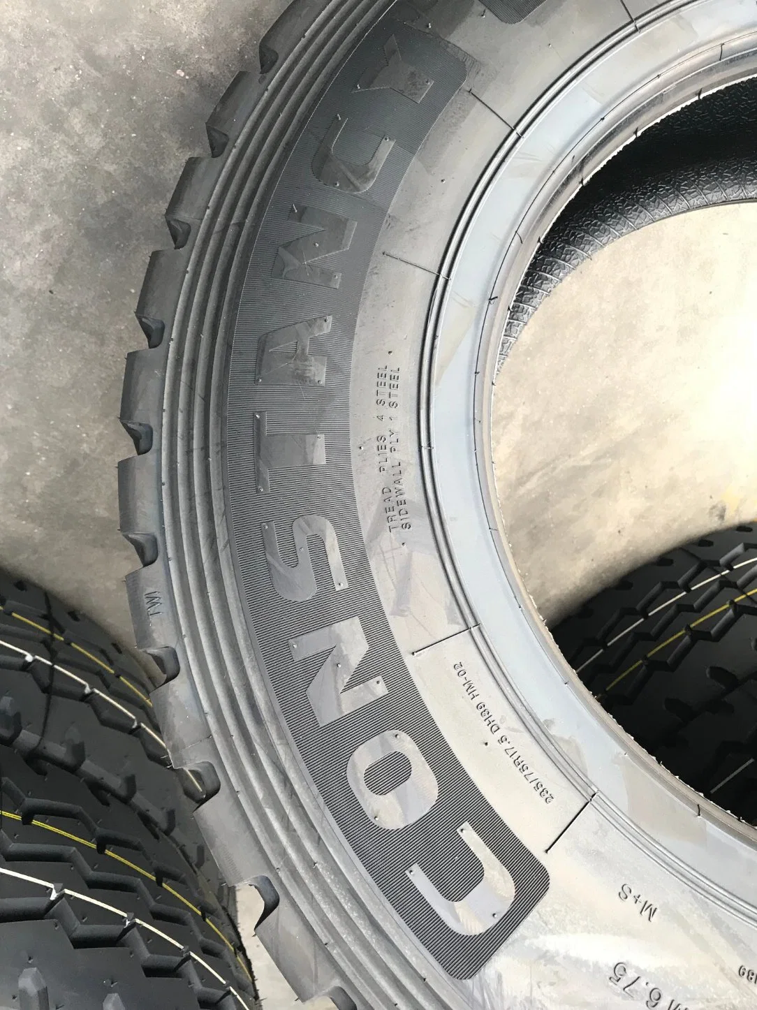 235/75R17.5 постоянства коммерческих шин