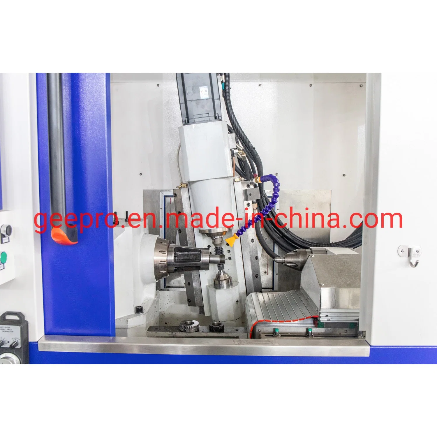 Yk3612 CNC Horizontal Gear Hobbing Machine for Shaft Spline 1-2.5modules Cutting