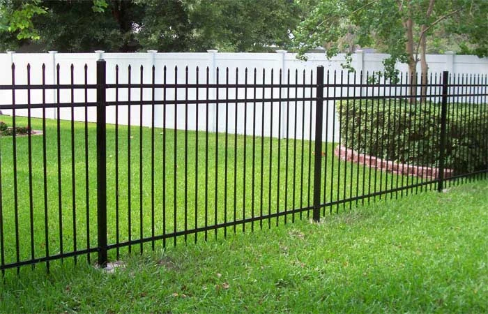 Factory Supply Gavanlized Steel Fences Wrought Iron Pool Fences