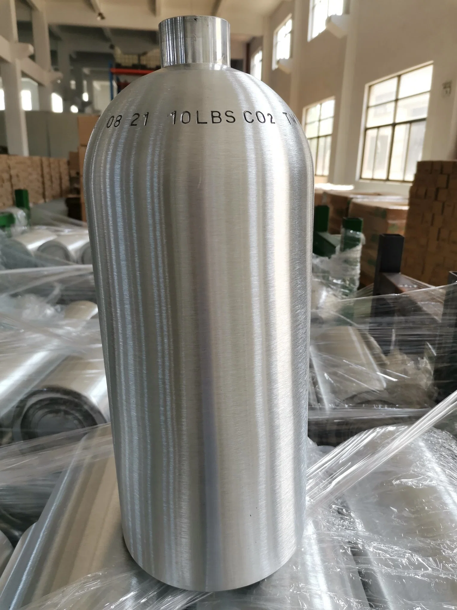 5L 8L 10L Steamless Aluminum CO2/Oxygen/Gas Polishing Cylinder ISO7866