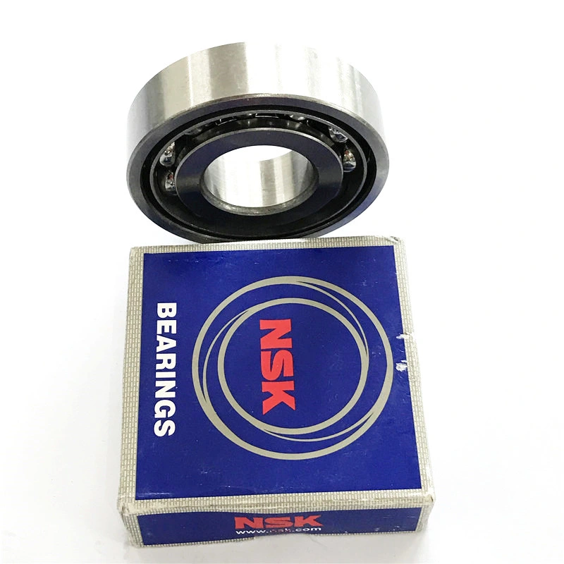 Stock 15X28X7 mm Japan NSK Angular Contact Ball Bearing 7902