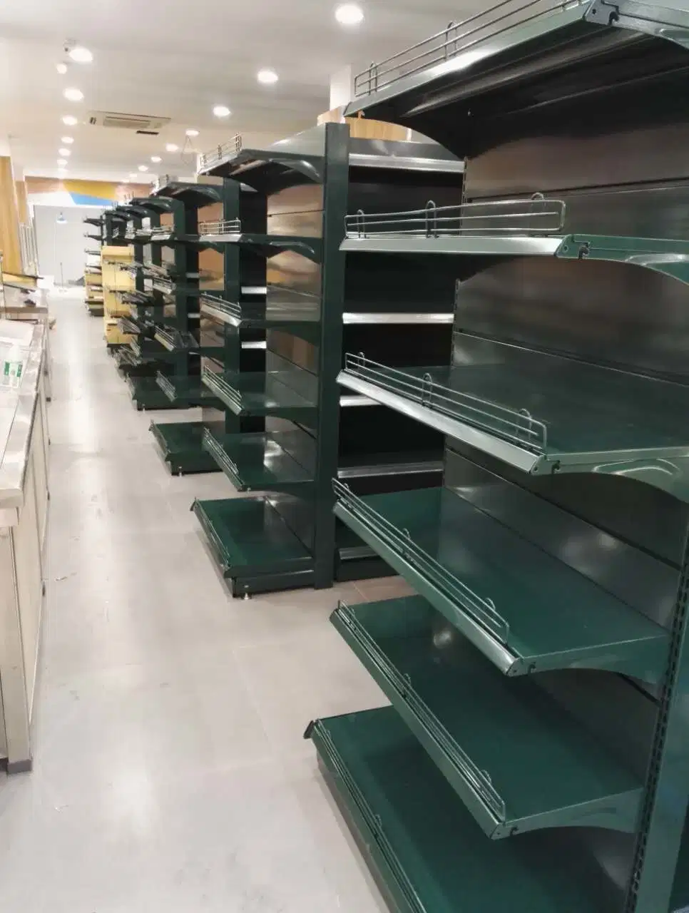 Étagères de supermarché de Chine racks de présentation noir métallisé pour porte-bouteilles Étagère de présentation pour supermarché