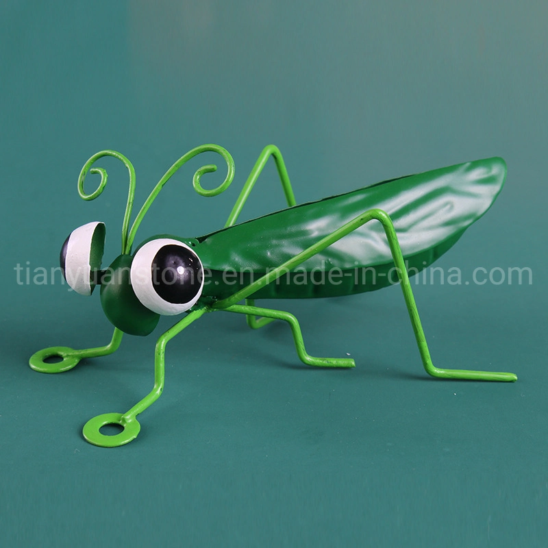 Ecológica Emulational artesanía escultura de hierro de insectos ornamento divertido regalo Niños Modelo de la langosta del Metal Decoración