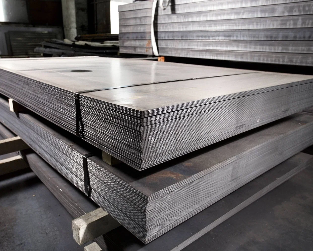 Factory Supply ASTM A36 A283 S235jr Q345 Q195 Ss400 Grade C Mild Hot Rolled Carbon Steel Plate for Building Material