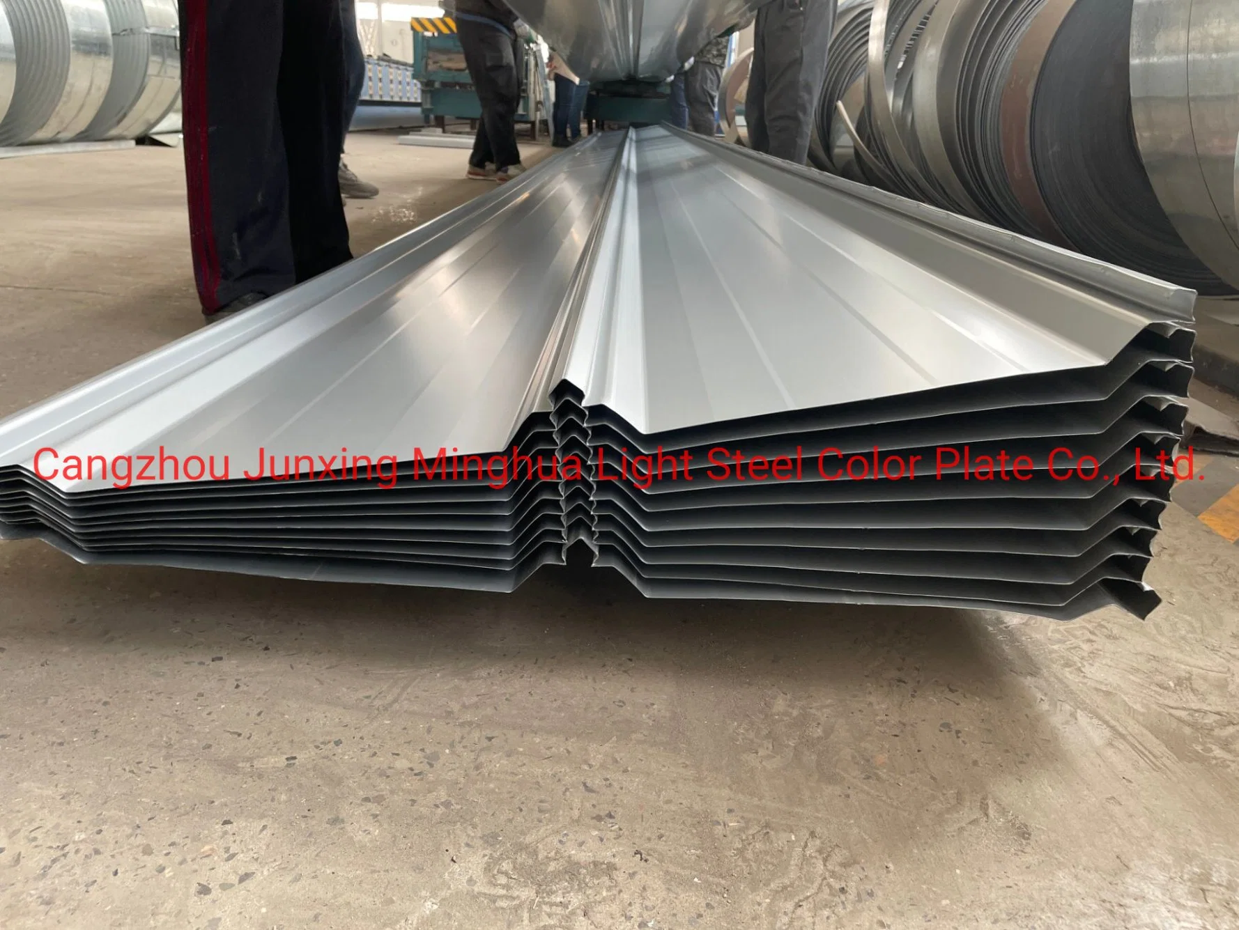 Good Quality Low Price Building Material Yx51-410-820 Type Color Coated Galvanized Steel Panel Color Metal Roof Panel