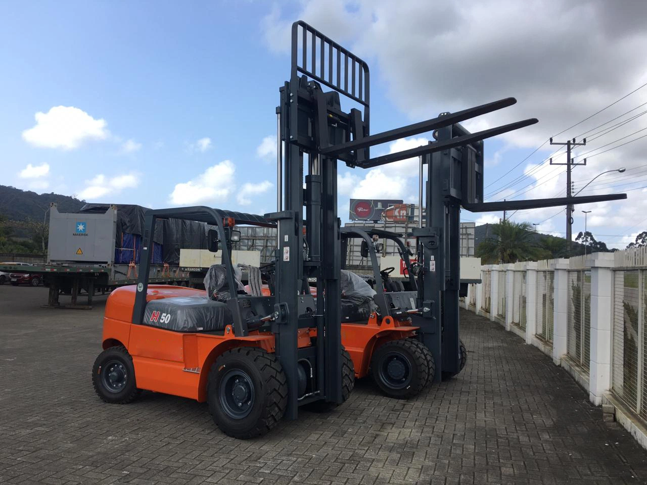 H2000 Series 5 Ton Cpcd50 Diesel/Gasoline/LPG Forklift Truck