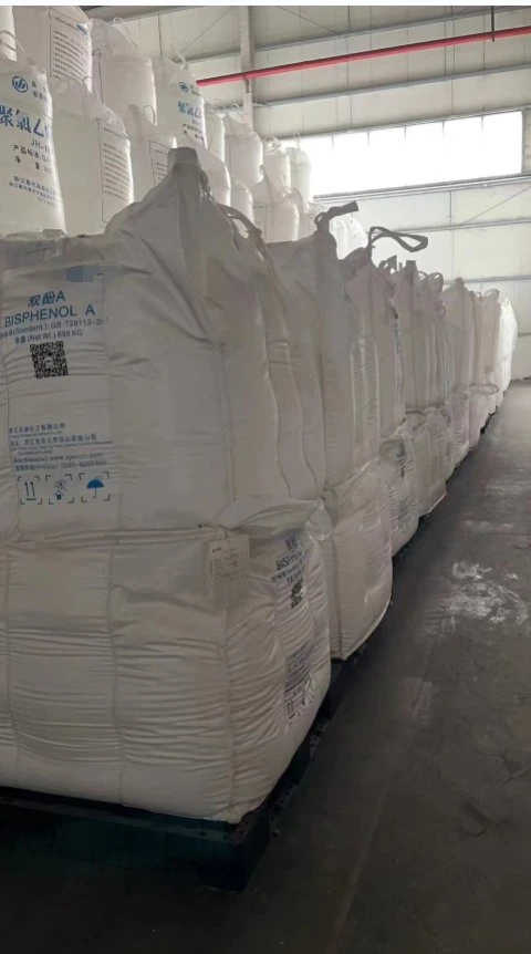 Factory Supply Bisphenol a Is Produced by The Reaction of Phenol and Acetone, Also Known as Propanediol