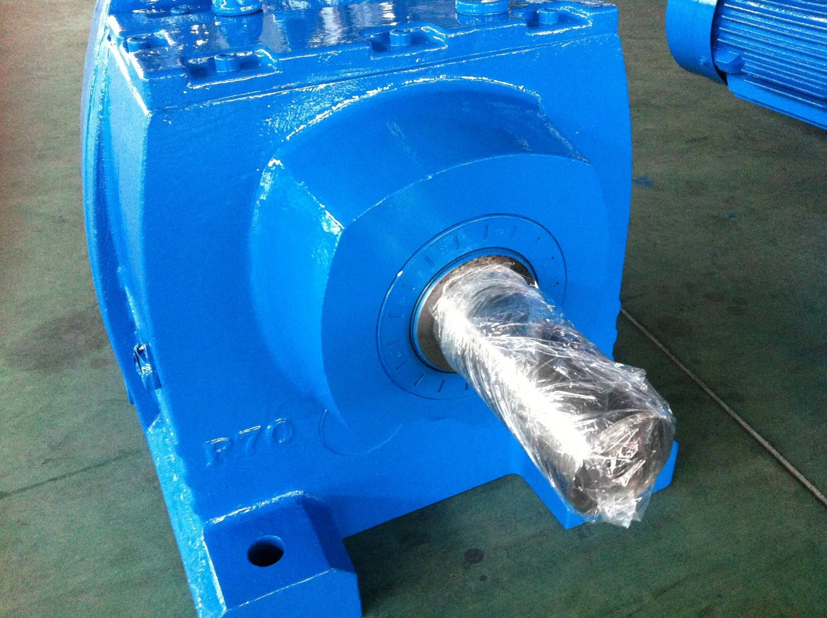 R Series Industrial Gearbox for Heavy Induistry Equipment