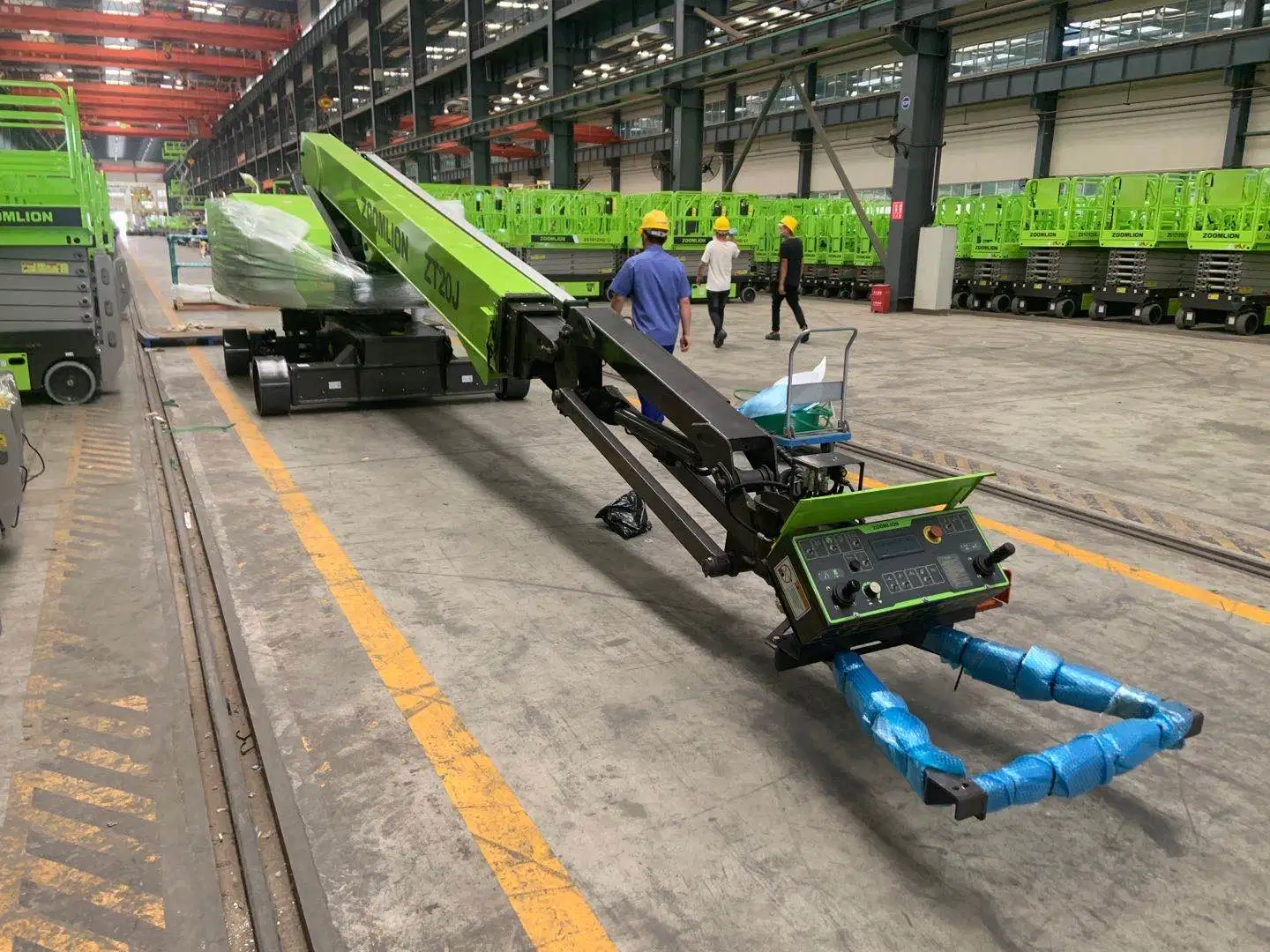 Zoomlion Awp Official China Zt42j 42m High-Quality Straight Boom Lift Using for Factory