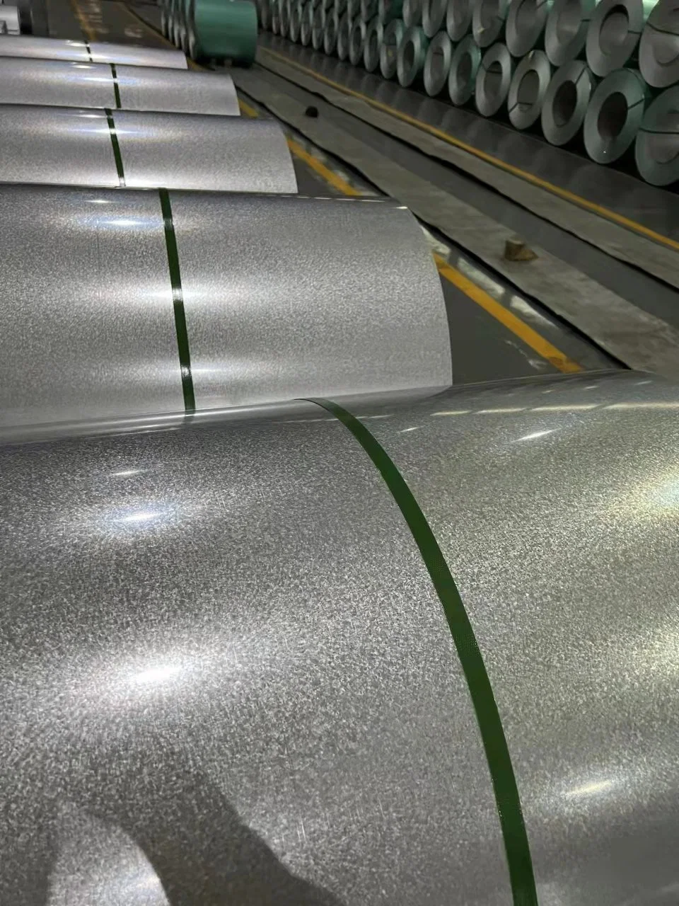 SGCC Galvalume Steel Coil 0.12-0.8mm 55% Al for Roofing Sheets