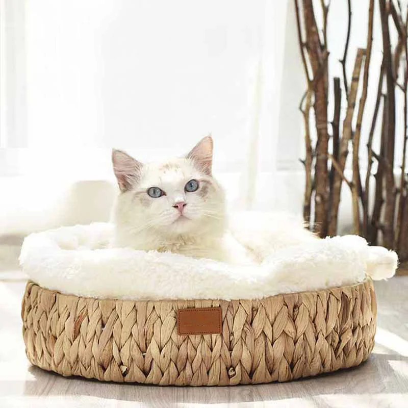 Wholesale Pet Cushion Handmade Weaved Cozy Cat Bed Wicker Simple Design Comfortable Bed for Pet Cat Dog
