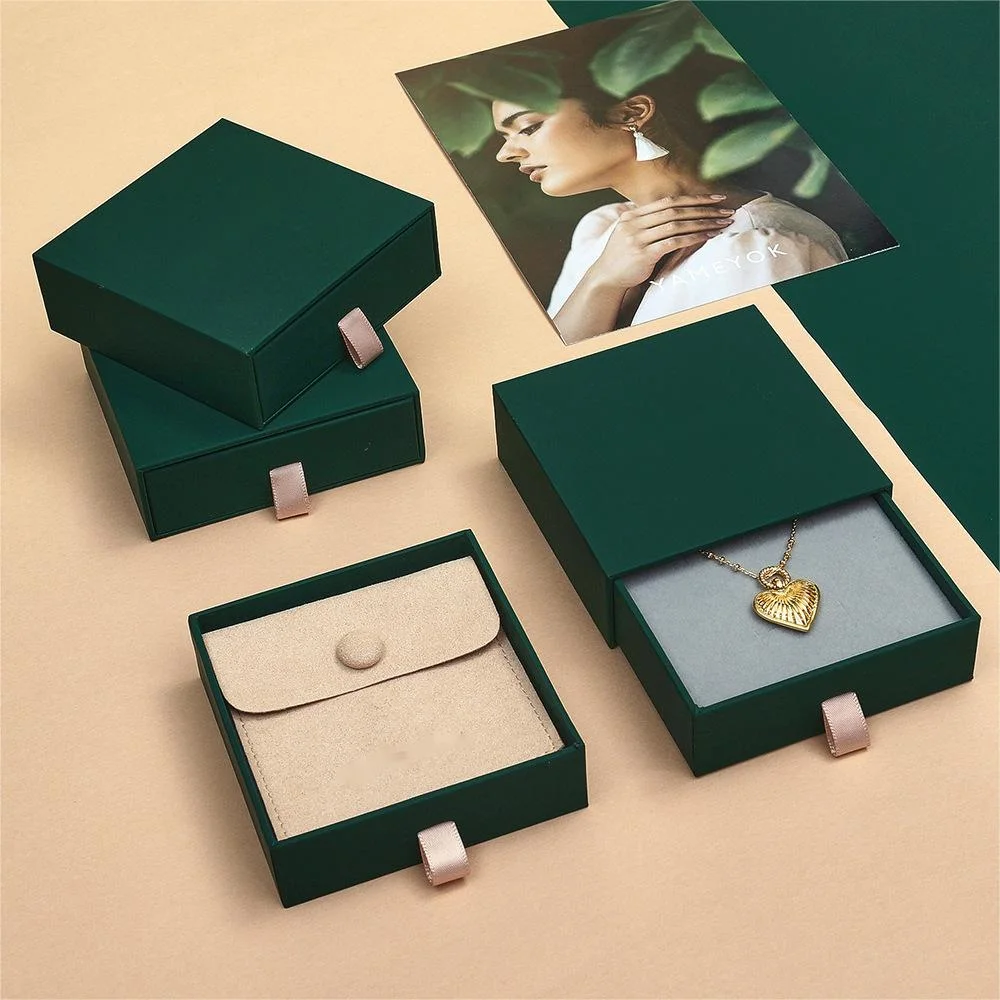 Caja de regalo de joyería pequeña de cartón a medida Caja de embalaje para pendiente Pulsera Joyería