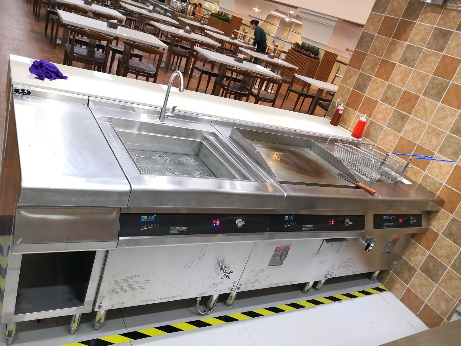 Commercial Freestanding Induction Griddle Electric Grill Lestov Kitchen Equipment Supplier