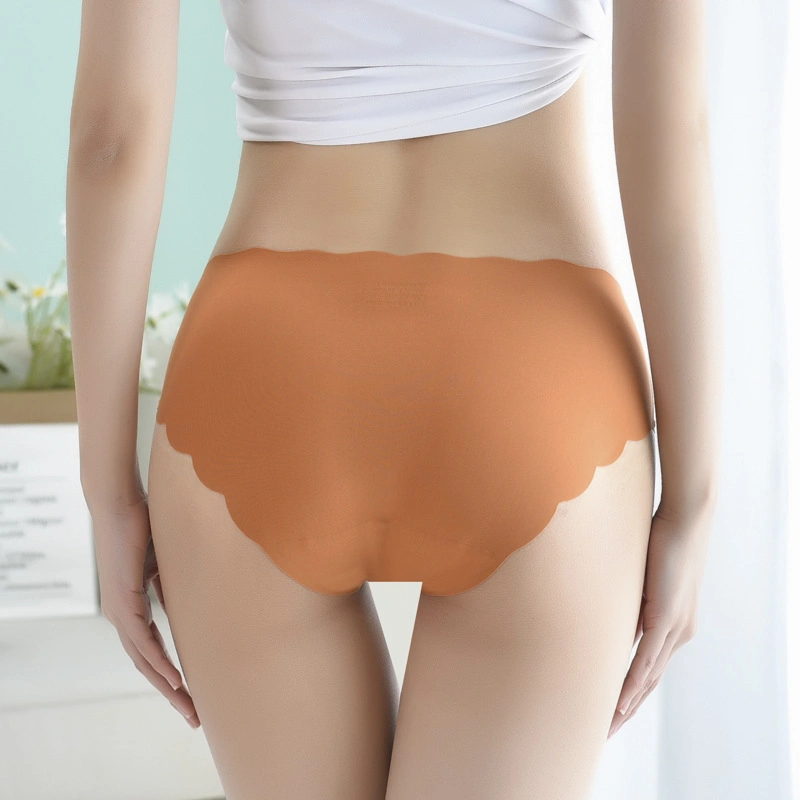 Solid Ladies Ice Silk Underwear Anti Bacterial Traceless Thin Comfortable Breathable Seamless Women&prime; S Panties