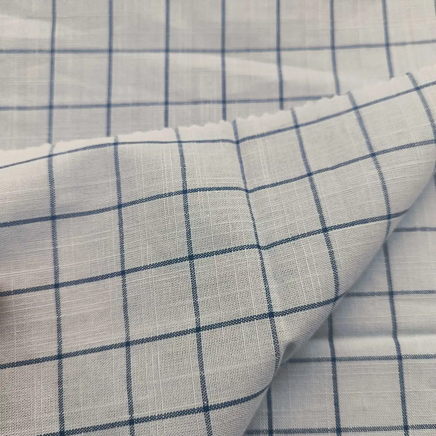 High quality/High cost performance  Factory Fashion Shirt 100%Cotton Yarn Dyed Fabric Plain