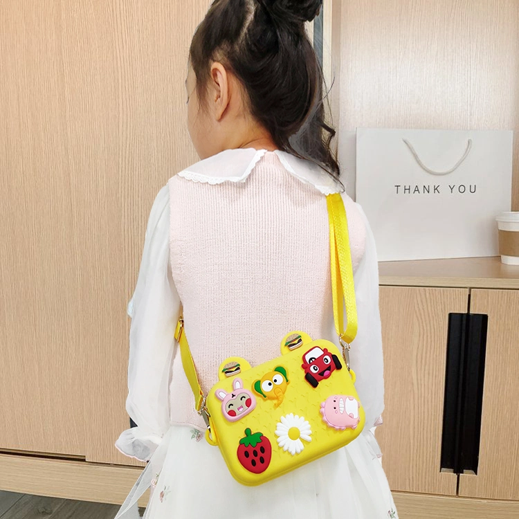 Children's Favorite Silicone Bags Cute Charming Cartoon Messenger Bag Mini Silicone Bags Baby Outdoor Bag Kids Colorful Purse
