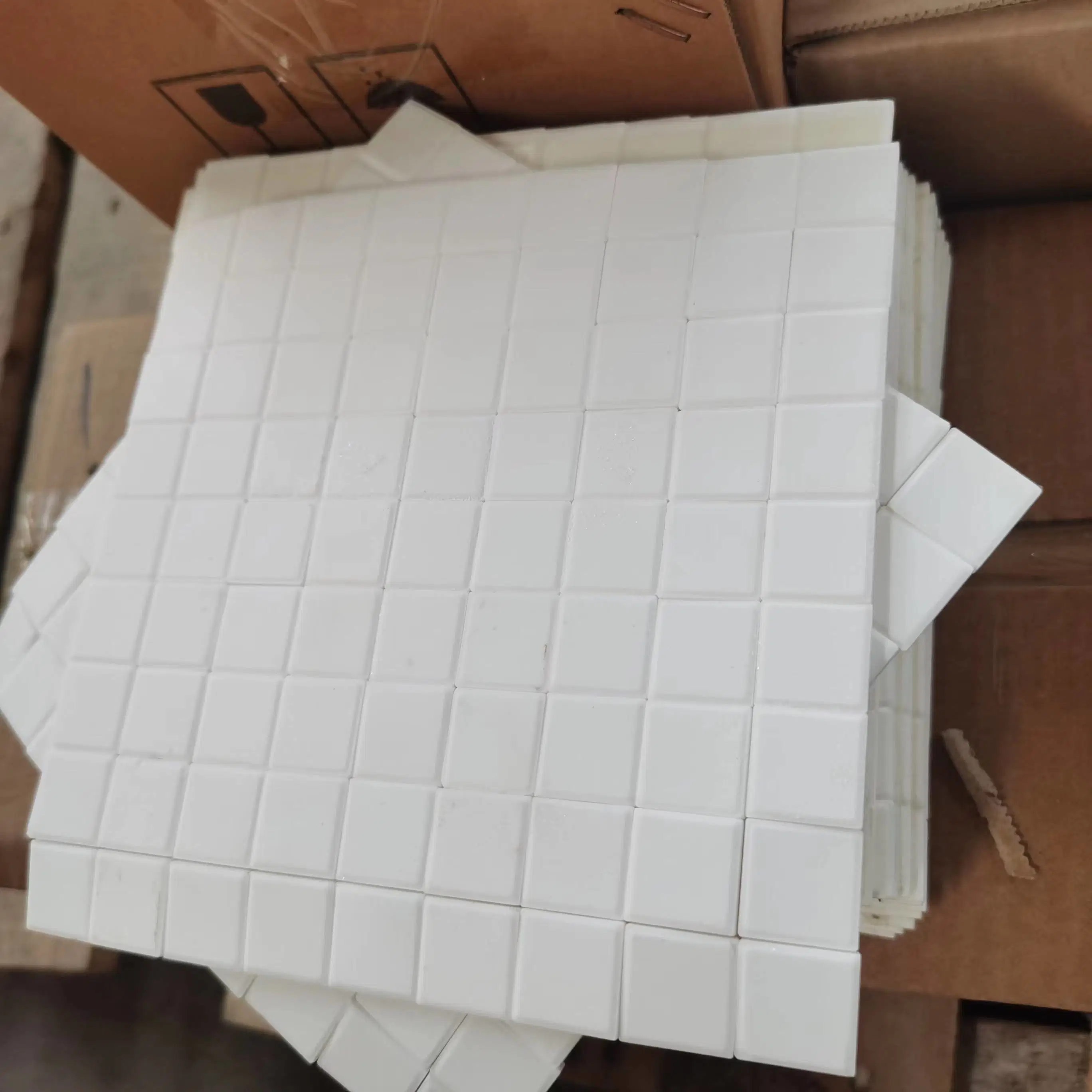 17.5*17.5*5mm Wear-Resistant Mosaic Alumina Ceramic Tile for Ball Mill Lining in Cement Plant