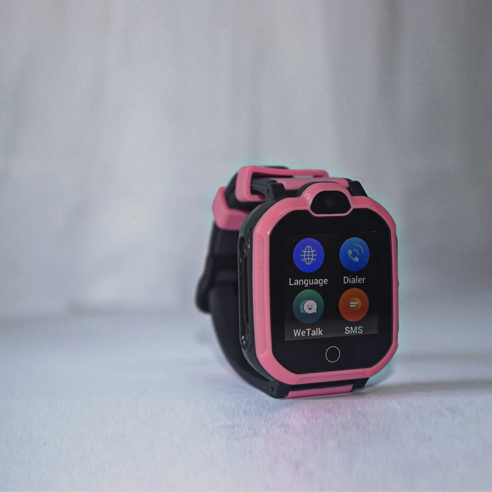 Child Location Tracking Kids Sport Sos Waterproof Smart Watch 4G GPS