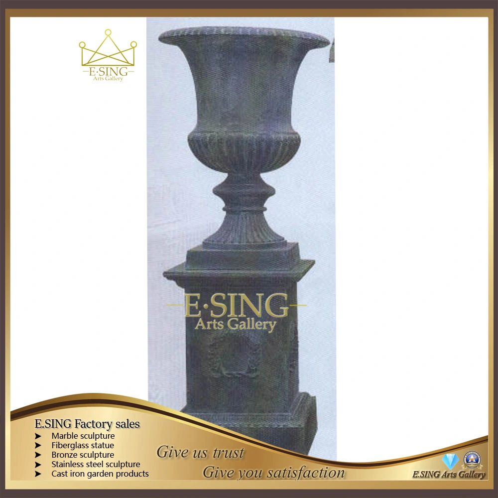 Design Garden Art Metal Decoration Large Urn Vase & Planters Cast Iron Flower Pots with Pedestal