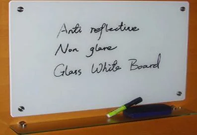 Hochwertige Hot Sell Gehärtetes Glas Magnetische Trocken Erase Board