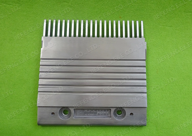 Km5002052h01 197*201mm R3c-C Escalator Comb Plate Escalator Parts