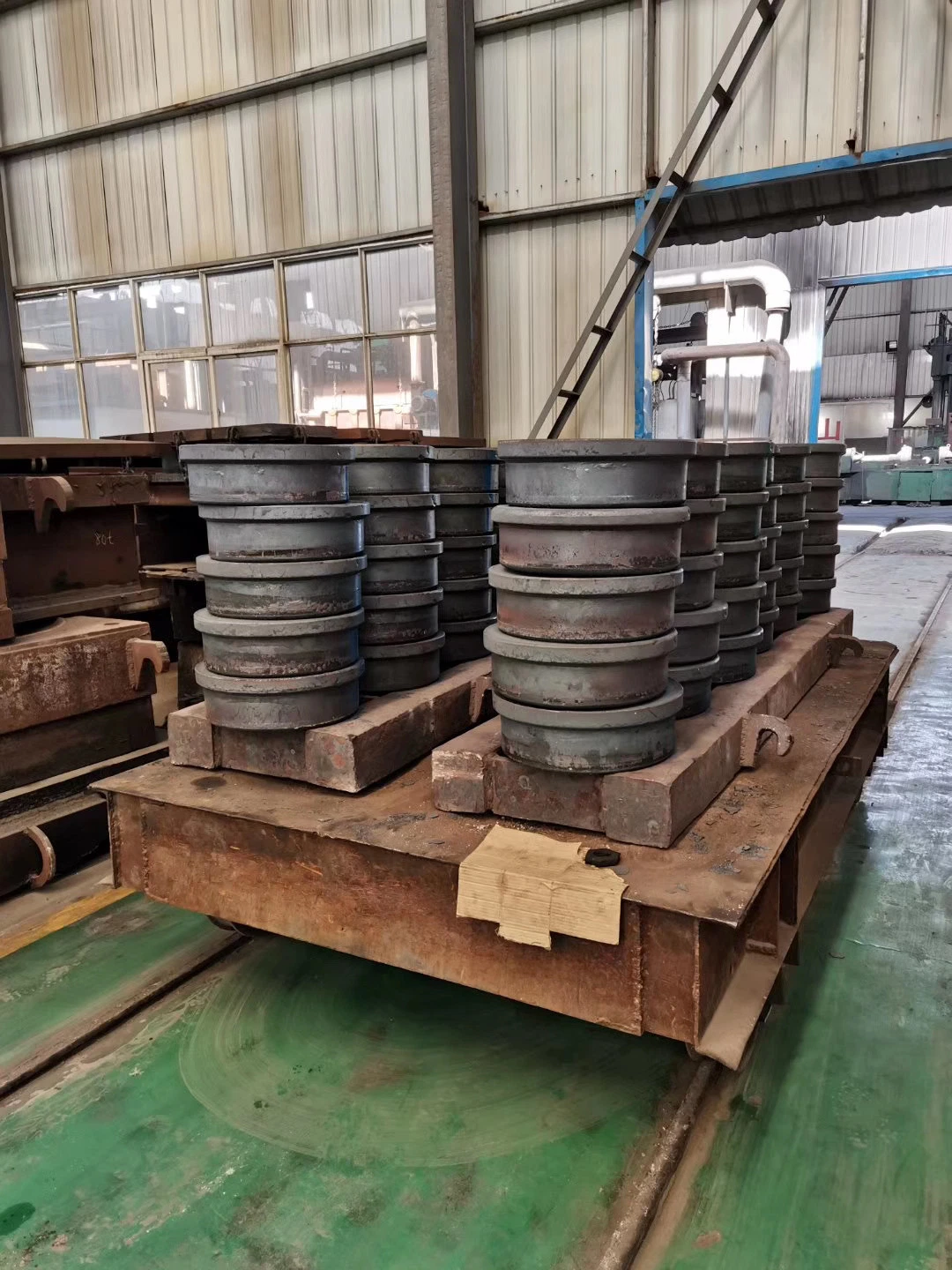 Crane Rail Wheel Industrial Trolley Single Double Overhead Crane Wheel and Gantry Crane Wheel