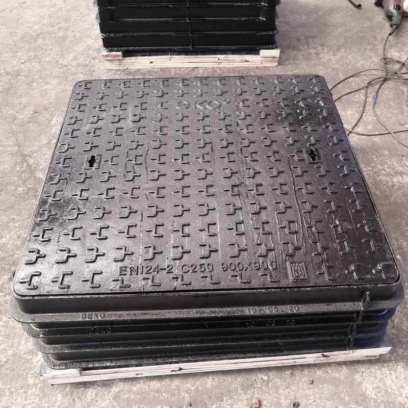 OEM B125 C250 D400 Ductile Iron Square Manhole Sewer Cover