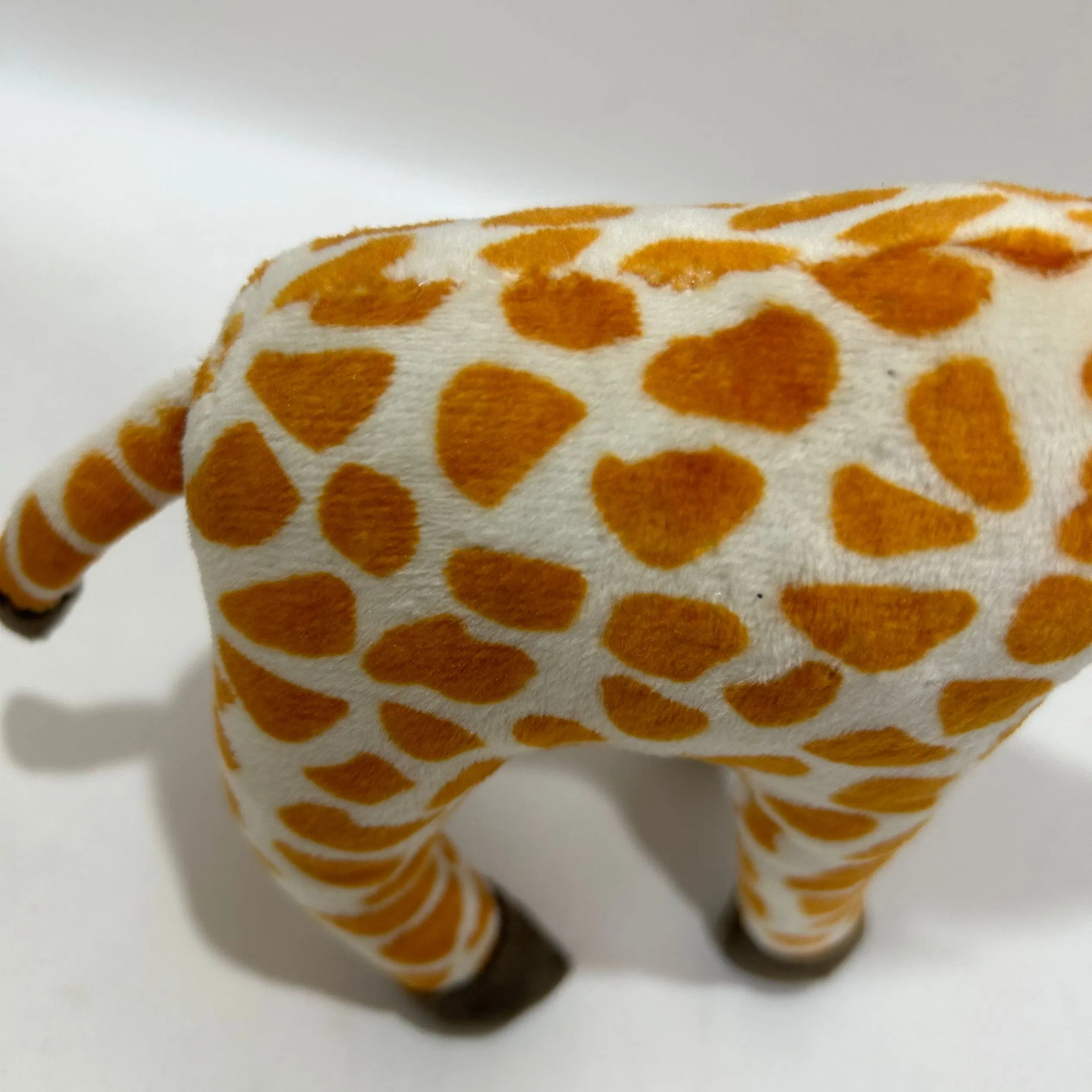 Wild Animal Plush Giraffe Toy Adorable for Home Decoration & Fun with CE Certificate