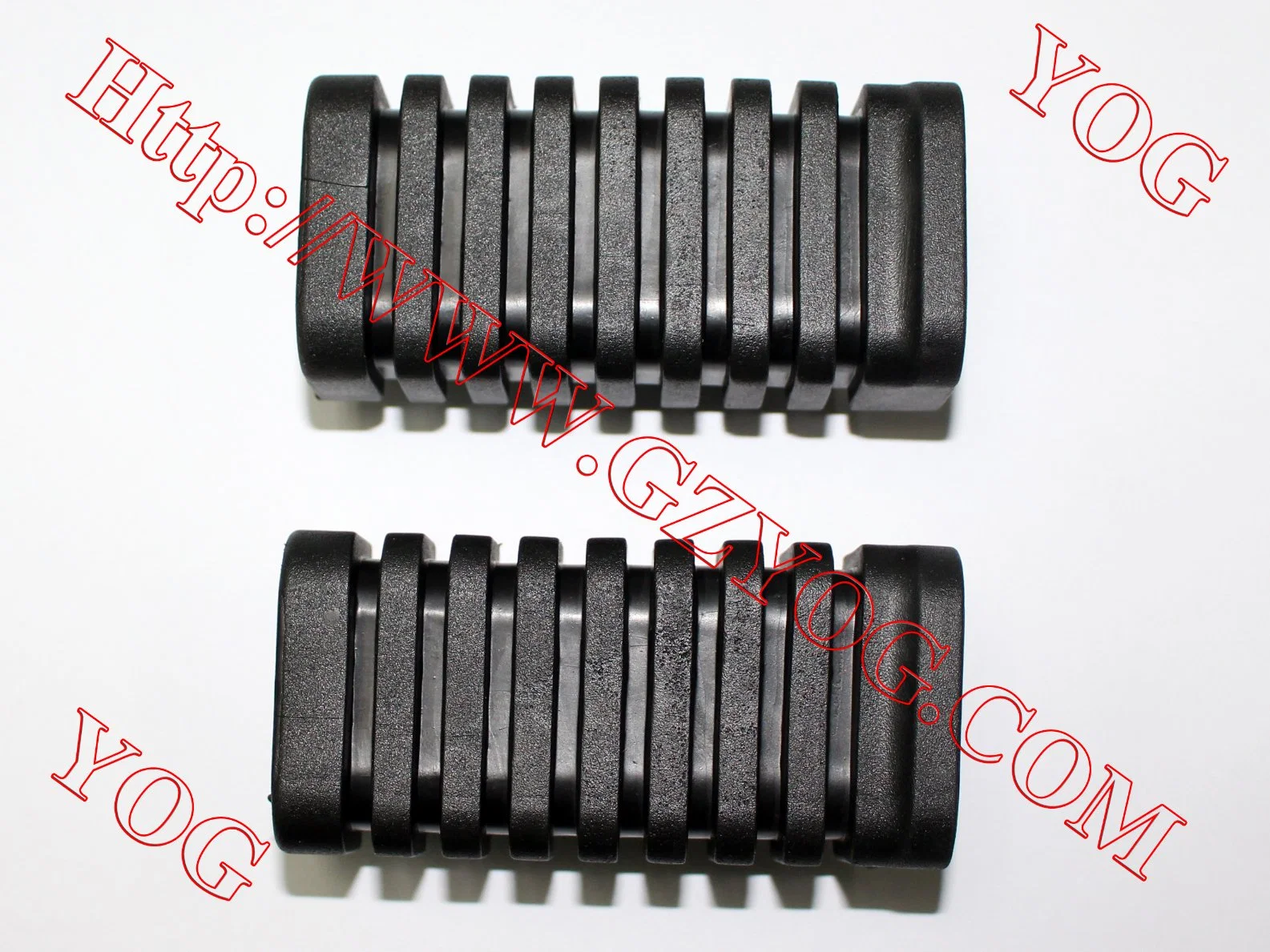 Motorcycle Spare Parts Front Footrest Rubber for 110cc Cgl125 Hlx125