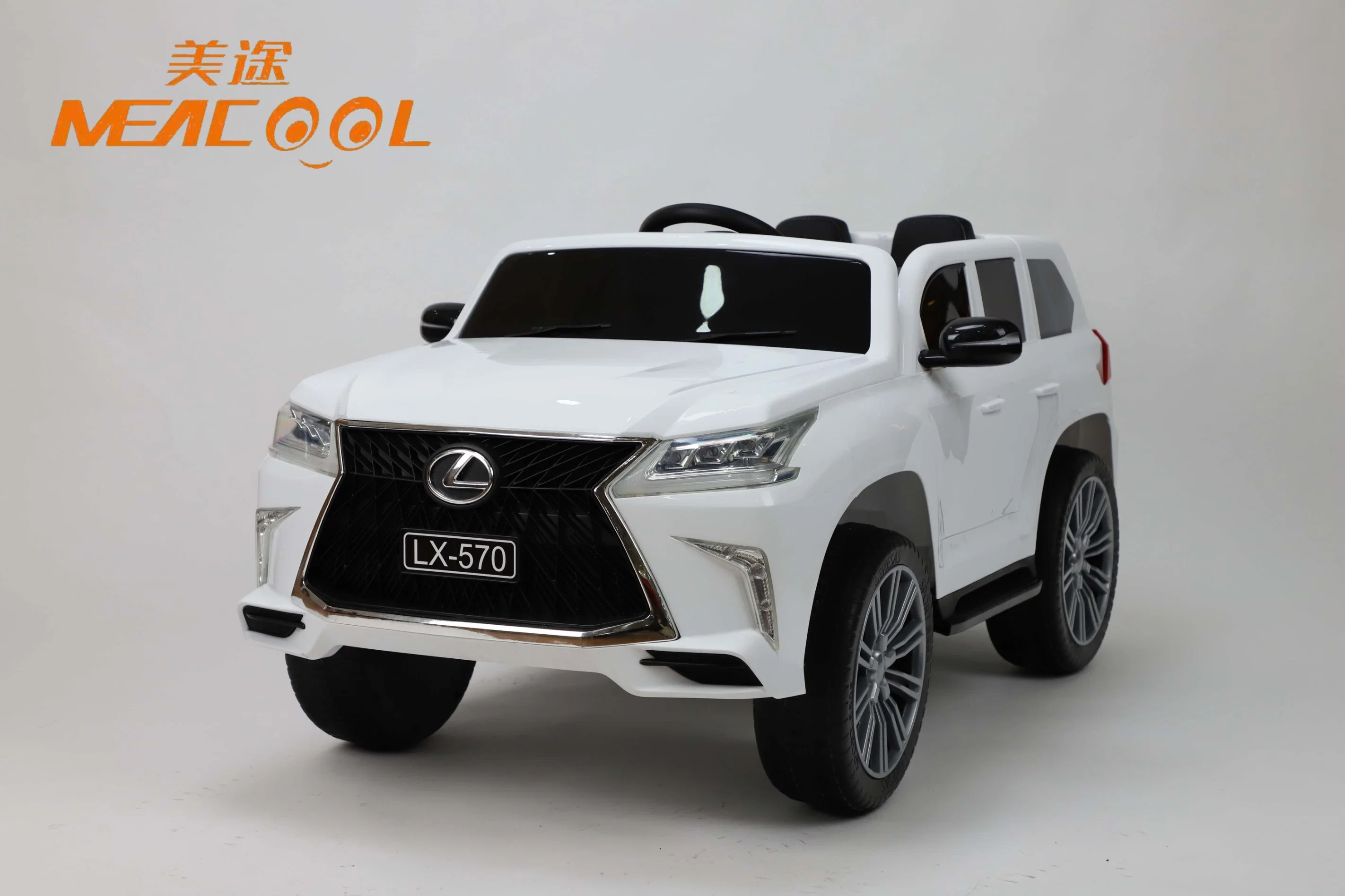 Hot Selling Children's Ride Four Wheel Charging Remote Control Vehicle Swing Electric Cross Country Children's Car Ride on Car