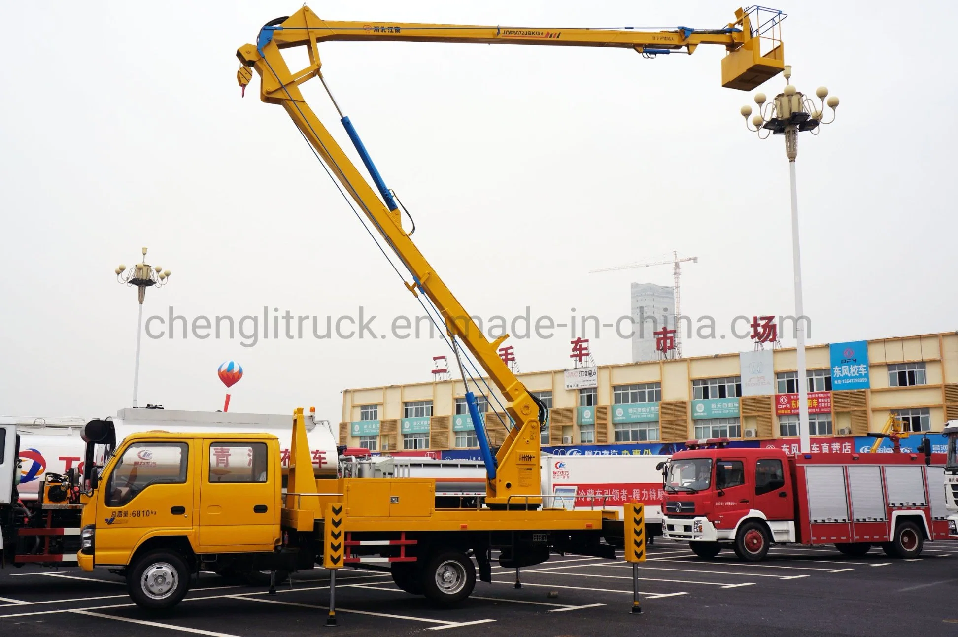 Isuzu 4*2 14-18m High up Altitude Operation Folding Aerial Working Platform Truck