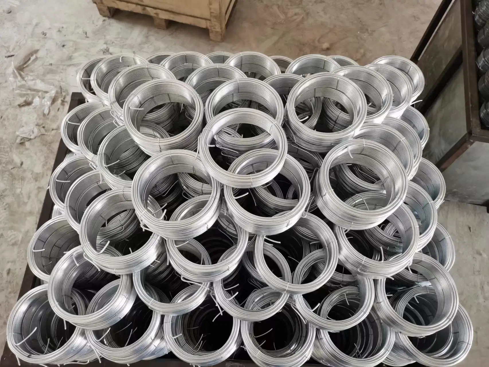 Annealed Small Coil Wire Factory Price/Black Annealed Metal Wire Small Coil Rebar Tie Wire with 3.5lbs Per Coil with Cheap Price