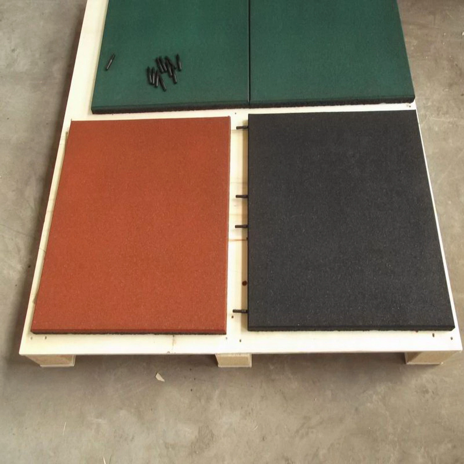 Non-Tox Gym Rubber Floor Mat Used for Swimming Pool