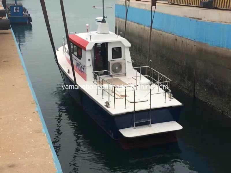 El FRP yate a motor de fibra de vidrio/Piloto/bote con una alta velocidad/diesel en el interior