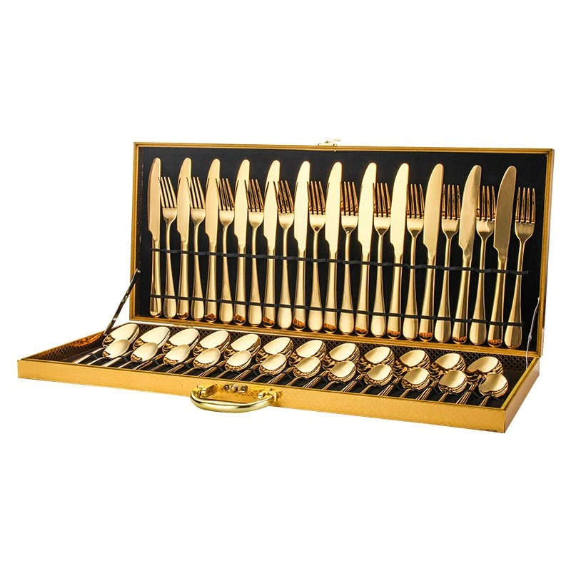 Small MOQ 16PCS, 24PCS Shiny Gold Plated Stainless Steel Cutlery Set with Wooden Case