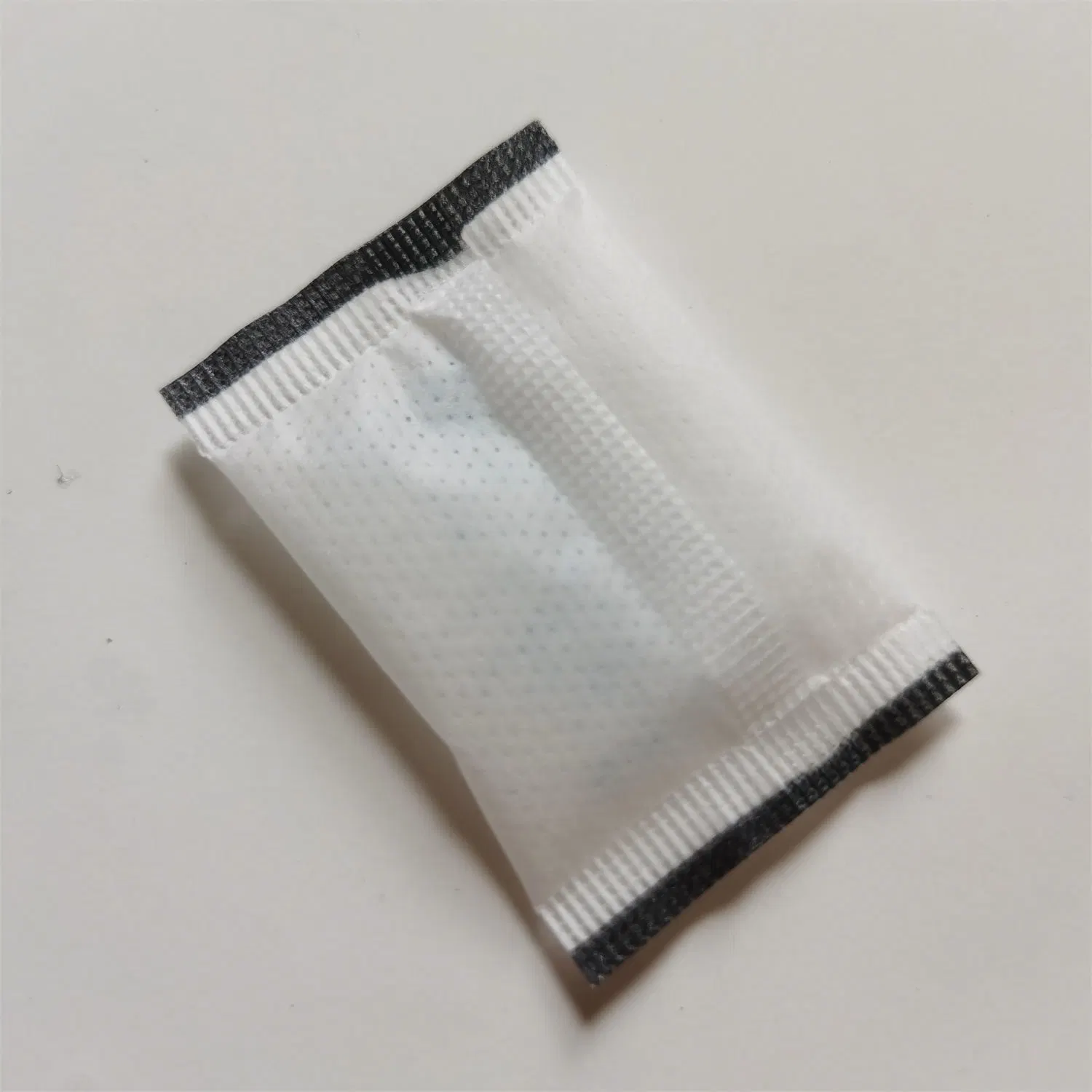 5g White Silica Gel Sachet with Aihua Paper for Clothes/Handbag/Shoes/Gift Box