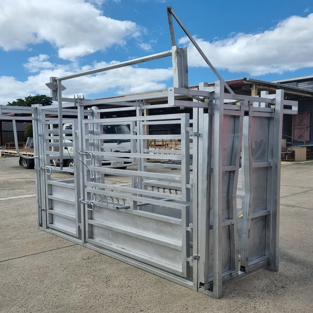 2023 Hot Sale Cattle Horse Round Pen Livestock Corral Fence Panels and Goat Sheep Yard Gate with Best Price