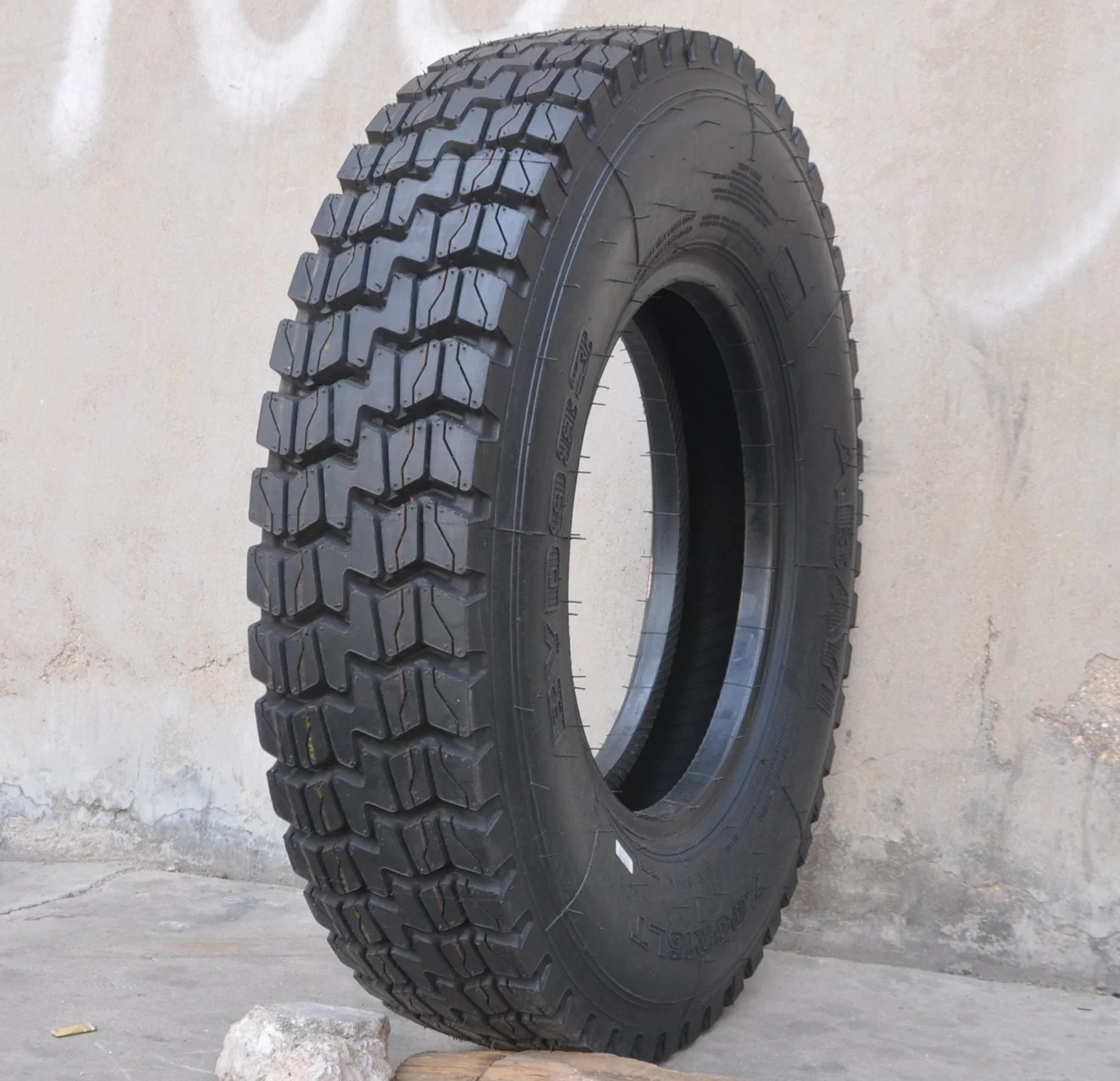 Buy Tires Direct From China Tire 1200r24 Sp907 Truck Tires