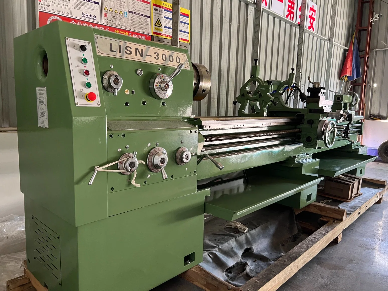 Ck6150 Ck6250 Ck6150b Ck6250b Ck6150c Ck6250 CNC Lathe Machine Center Metal Turning Cutting Fanuc Siemens Controller Customized