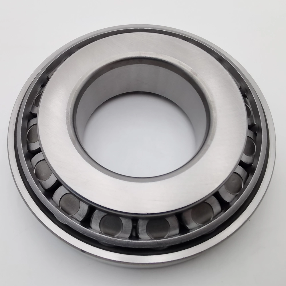 30318 Size 90*190*143mm Tapered Roller Bearing for Automobile/Rolling Mill/Agricultural Machinery