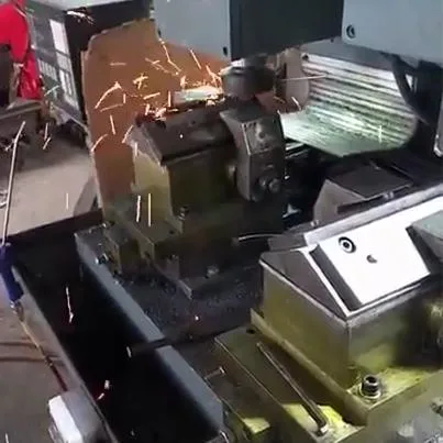 Fraisage CNC machine de forage et d'une clé réglable Perçage de trous et de pinces fraisage des sièges