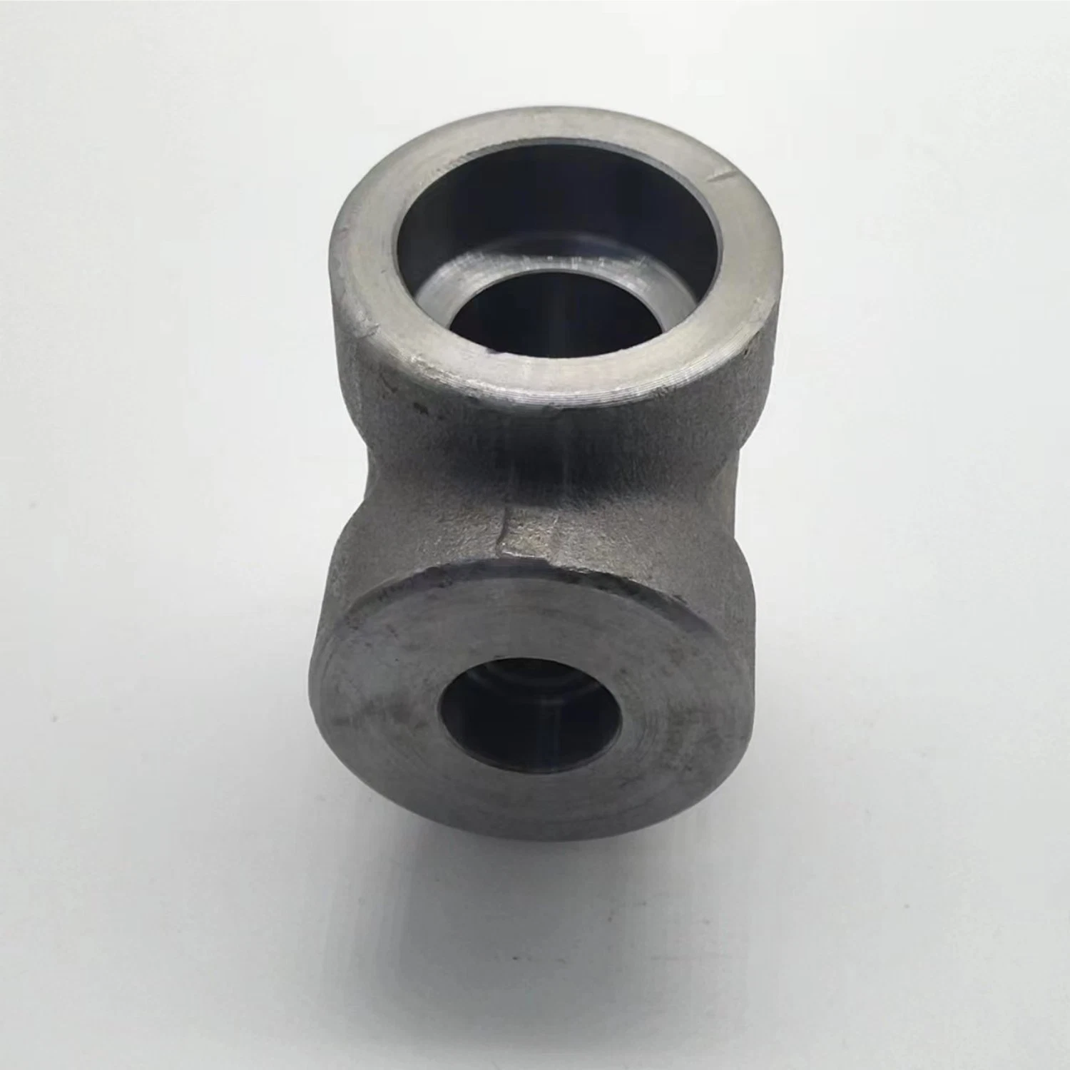 Stainless/Carbon Steel ASTM A182 SA/A105 Threaded Pipe Forging Equal Tee Forged Thread Fittings 12inch