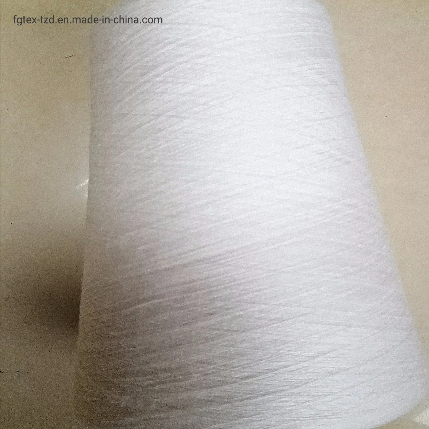 De fibra de algodón de seda Blenched teñido de hilados