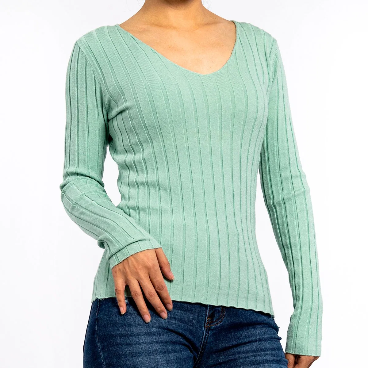 Women's Knitted V-Neck Pit Strip Tight Bottoming Long-Sleeved Light Green Sweater Pullover