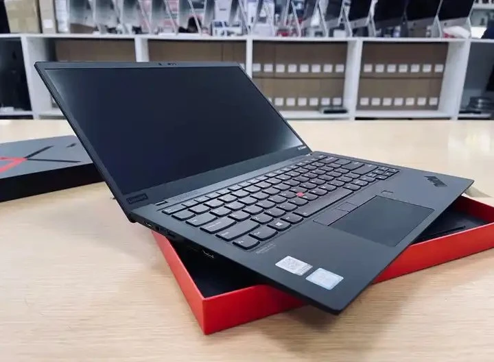 Оригинальные ноутбуки для ThinkPad X1 Carbon Core I7 8-го поколения Ноутбуки второй руки использовали ноутбук Портативный компьютер для бизнеса