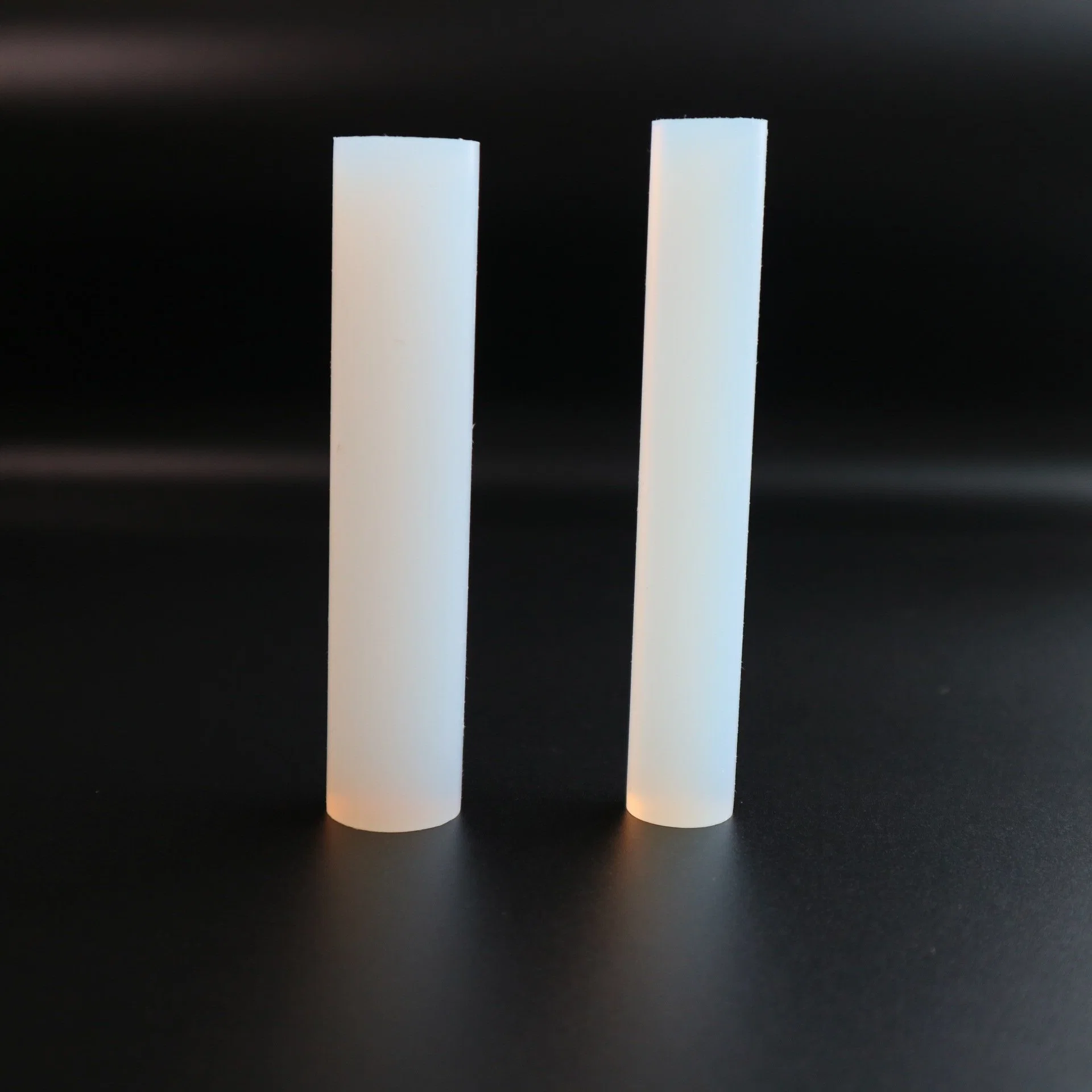 Chinese Semiconductor Exports PTFE Rods PFA